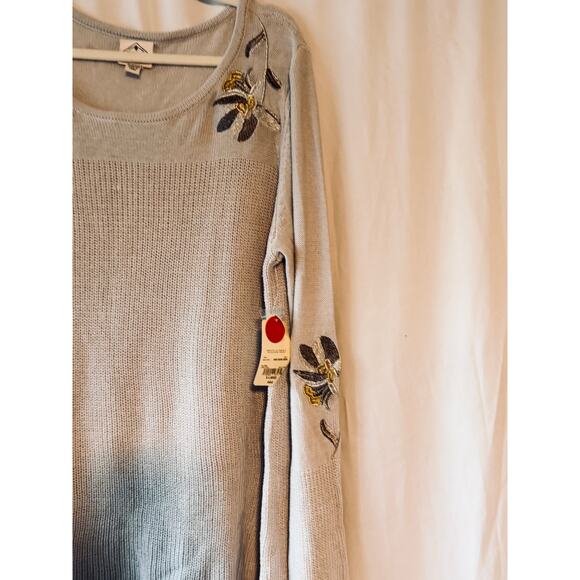St. John’s Bay Women’s Sweater XL Icy Grey Embroidered Sleeves NWT - Picture 4 of 11